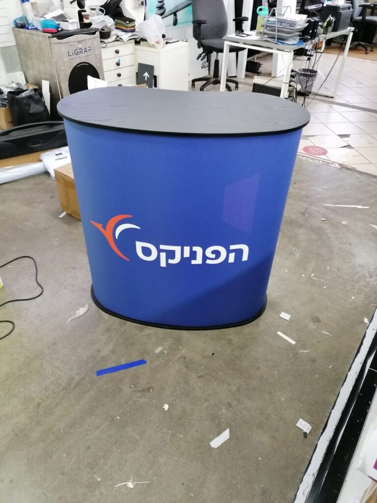 דלפקי תצוגה — דלפקי מכירה מעוצבים ומודולריים