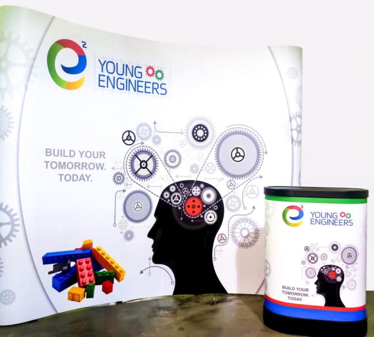 Pop-up Display — קיר תצוגה נייד לתערוכות