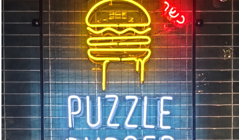 שלט ניאון PUZZLE BURGER | LIGRAF